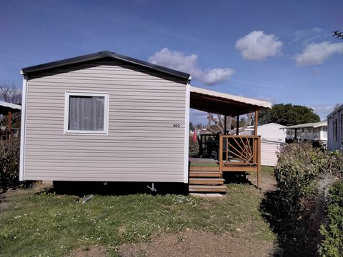 MOBILHOME 6 personnes - 3 chambres - 1 salle d'eau - (Clim, TV, Lave-linge) - Terrasse couverte