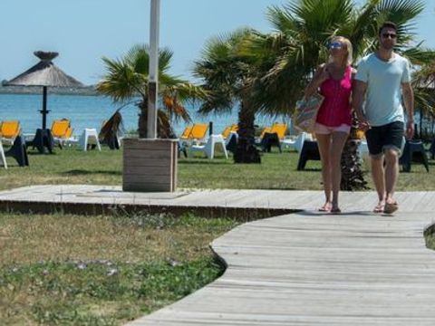 Tour Opérateur et particuliers sur camping Le Lac des Rêves - Fun Pass non inclus - Camping Hérault - Image N°13
