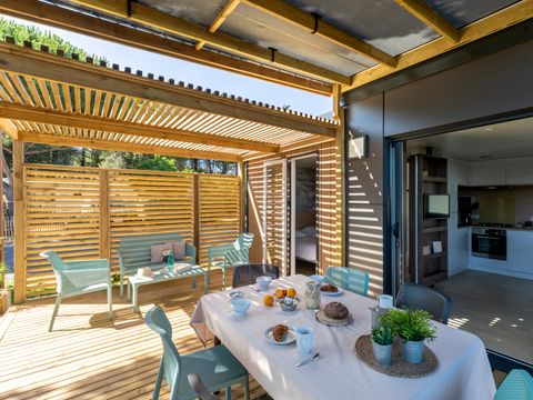 MOBILHOME 6 personnes - EXCLUSIF 3 chambres Jacuzzi avec suite parentale