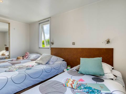 MOBILHOME 4 personnes - EXCLUSIF 2 chambres avec suite parentale