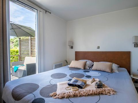 Mobilhome 4 personnes - Mobil-home EXCLUSIF - 2 chambres - 2 salles d'eau - SPA