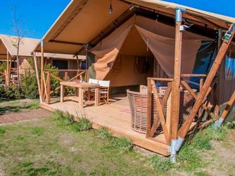 TENTE TOILE ET BOIS 5 personnes - Safari