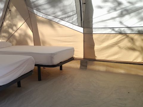 TENTE 4 personnes - TENTE DECATHLON