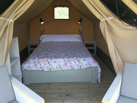 Tente en toile et en bois 2 personnes - SAFARI LUXE Sans Sanitaires