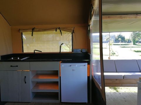 Tente en toile et en bois 4 personnes - SAFARI LUXE Sans Sanitaires