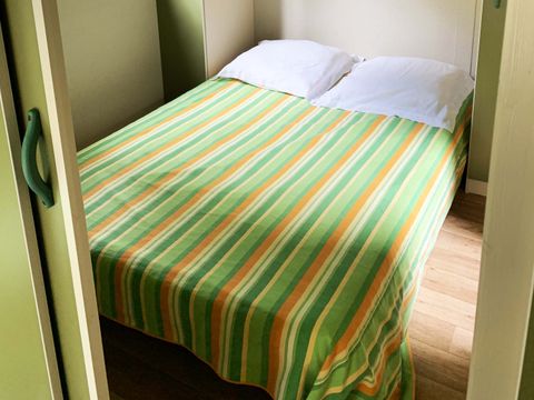 BUNGALOW 3 personnes - 2/3 personnes - MoustiK