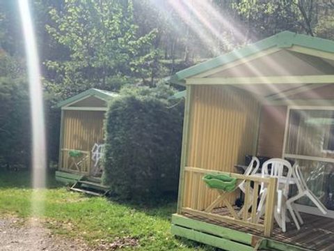 BUNGALOW 5 personnes - 4/5 personnes - RépliK