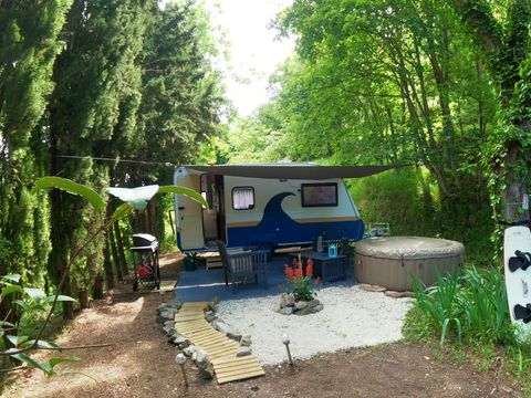 Camping de Fontpédrouse - Camping Pyrénées-Orientales