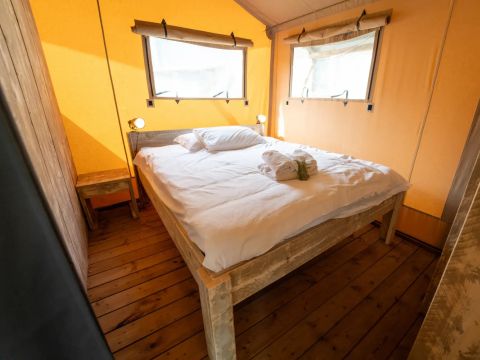 Tente en toile et en bois 4 personnes - Safari Tenten