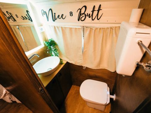 CARAVANE 4 personnes - Schoolbus