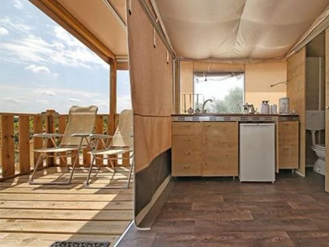 Tente en toile et en bois 5 personnes - Tente Super Lodge | 2 Ch. | 4/5 Pers. | 1 SDB