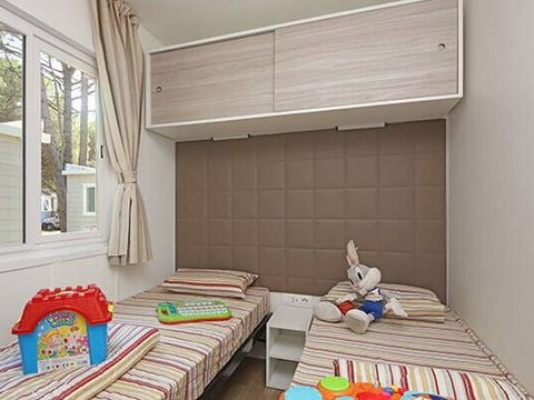 MOBILHOME 4 personnes - Mobil-home | Comfort | 2 Ch. | 4 Pers. | Terrasse surélevée | Clim.