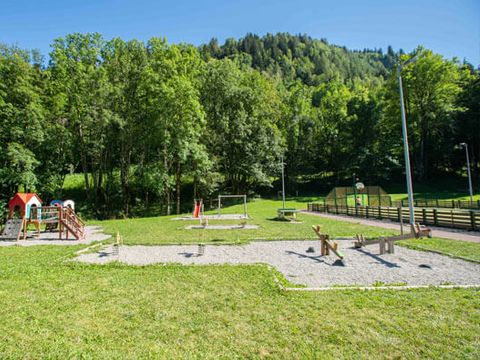 Les Hameaux de la Perrière - Camping Savoie - Image N°3