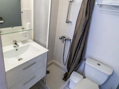 CHAMBRE 2 personnes - Chambre Twin  - 2 personnes