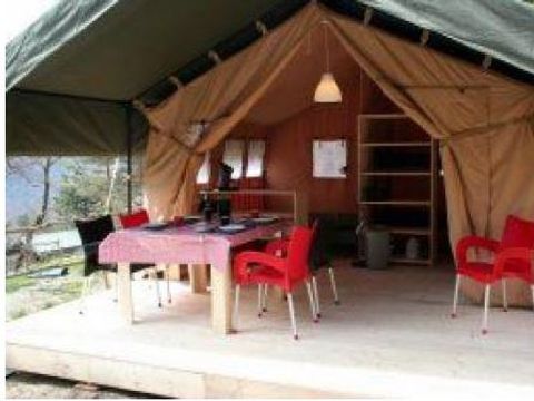 HÉBERGEMENT INSOLITE 4 personnes - Tente Lodge Indiana Arago/izards (sans sanitaires)