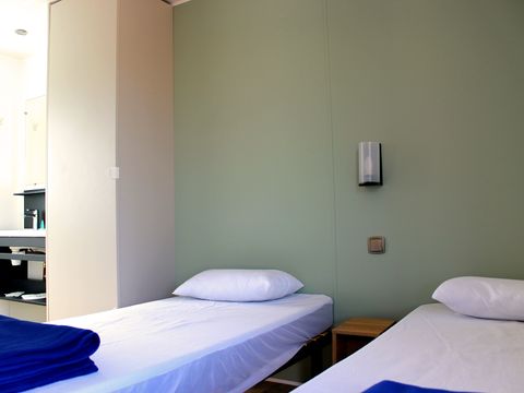 MOBILHOME 4 personnes - 2 chambres