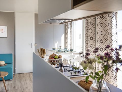 MOBILHOME 6 personnes - Cottage 40m² Confort - 3 chambres + Terrasse semi-couverte + TV + 2SDB + Vue Lac 6 pers