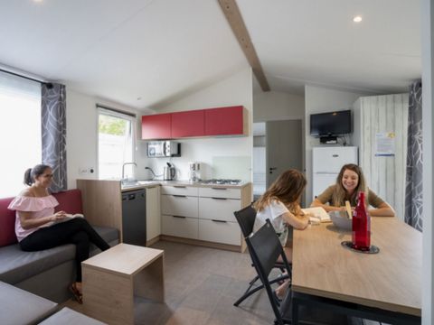 MOBILHOME 8 personnes - MH4 CONFORT+ 40m2
