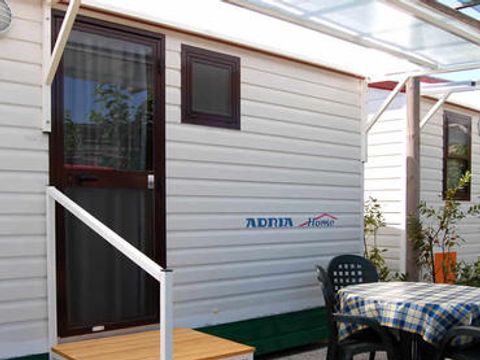 MOBILHOME 2 personnes - OLEANDRI