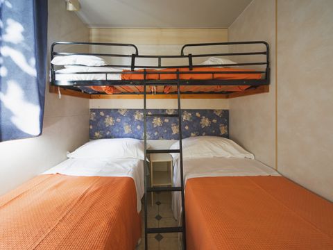 MOBILHOME 5 personnes - OLEANDRI TRILO