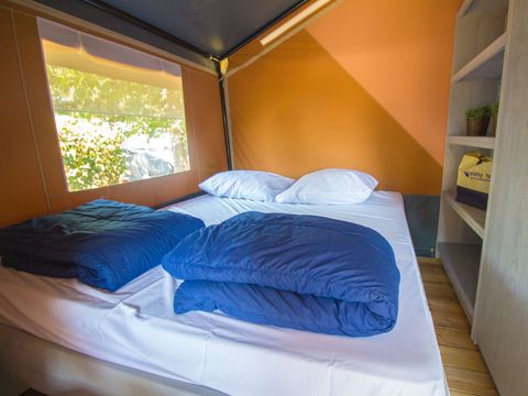 Tente en toile et en bois 5 personnes - Porto Sole - Tente Safari Confort + climatisation