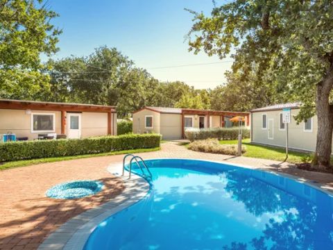 MOBILHOME 4 personnes - Superior Mobile Home Pool View