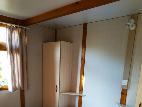 CHALET 5 personnes - 5 24m² + terrasse couverte 10m²  2 chambres