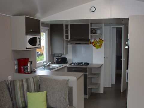 MOBILHOME 8 personnes - 003 (3 chambres, 2 salle d'eau) - Clim, TV, Lave-vaisselle, Lave-linge - Terrasse