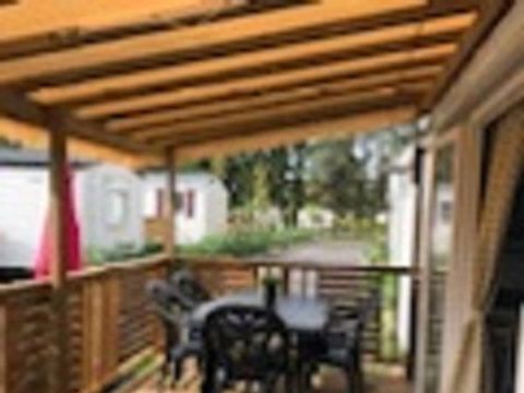MOBILHOME 6 personnes - 005 (3 chambres, 2 salle d'eau) - Clim, TV, Lave-vaisselle, Lave-linge - Terrasse