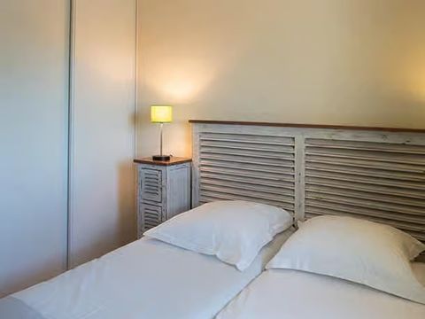 APPARTEMENT 4 personnes - Premium Cottage Duplex 2 chambres 2 Adultes + 2 Enfants Vue impren Terrasse Climatisation