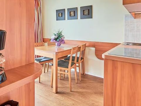 BUNGALOW 5 personnes - Essentiel Bungalow 2 chambres 5 personnes Terrasse