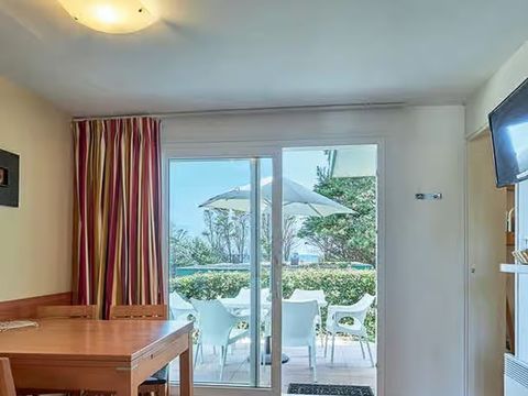 BUNGALOW 6 personnes - Essentiel Bungalow 2 Chambres 6 pers Terrasse
