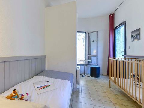 BUNGALOW 3 personnes - CLASSIQUE TERRASSE - 2P3QT