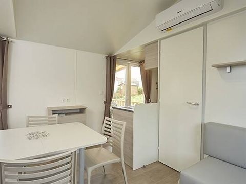 MOBILHOME 6 personnes - Classic | 3 Ch. | 6 Pers. | Terrasse surélevée | Clim.