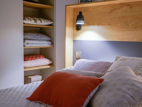 MOBILHOME 6 personnes - Comfort | 3 Ch. | 6 Pers. | Terrasse surélevée | Clim. | TV