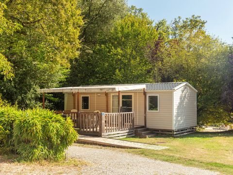 MOBILHOME 4 personnes - PMR | Comfort | 2 Ch. | 4 Pers. | Terrasse surélevée | Clim.