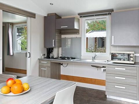 MOBILHOME 4 personnes - PMR | Comfort | 2 Ch. | 4 Pers. | Terrasse surélevée | Clim.