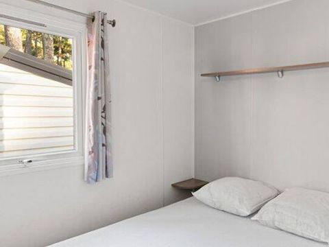 MOBILHOME 6 personnes - Mobil-home | Comfort | 3 Ch. | 6 Pers. | Terrasse surélevée non couverte | 1 SDB | Clim. | TV