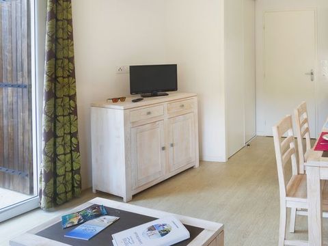 MAISON 6 personnes - G/368 - 2 pièces + cabine - 6 personnes