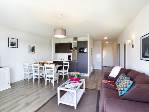 APPARTEMENT 8 personnes - G/348_3/4 PIECES 8 PERSONNES