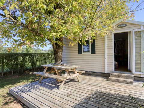 Mobilhome 5/6 personnes - Confort - 2 chambres - Terrasse ouverte