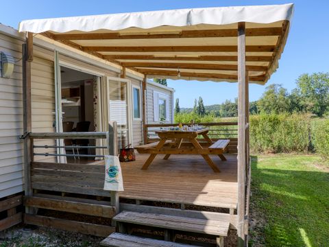 Mobilhome 6/7 personnes - Privilège - 3 chambres - TV - 2 salles de bain
