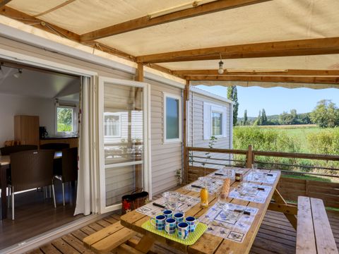 Mobilhome 6/7 personnes - Privilège - 3 chambres - TV - 2 salles de bain