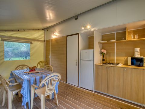 Mobilhome 1/5 personnes - Tit'home bâche et terrasse - 2 chambres - SANS san