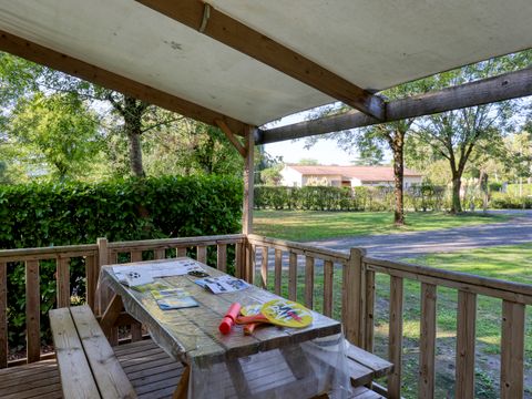 Mobilhome 1/5 personnes - Tit'home bâche et terrasse - 2 chambres - SANS san