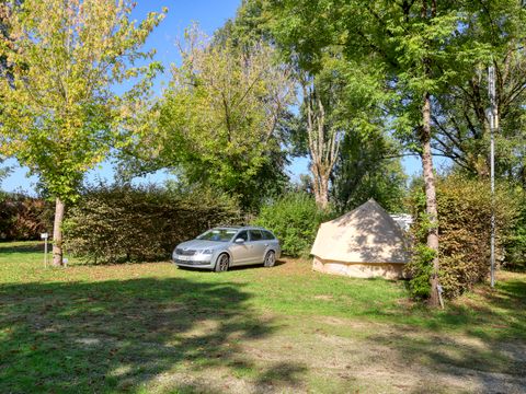 Emplacement - 2 personnes avec électricité 2/6 pers
