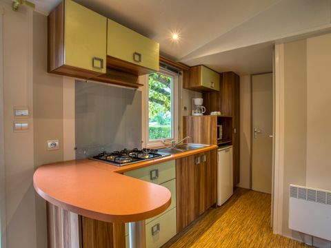 Mobilhome 5/6 personnes - Confort - 2 chambres - Terrasse semi couverte