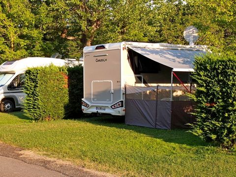Camping Lac de Ferrié - Camping Lot-et-Garonne - Image N°18