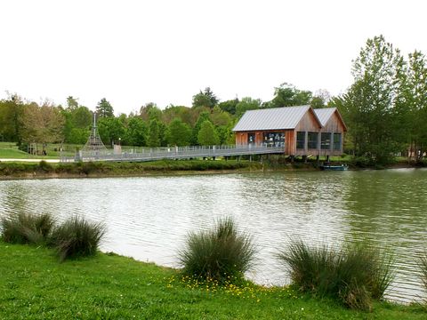 Camping Lac de Ferrié - Camping Lot-et-Garonne - Image N°2