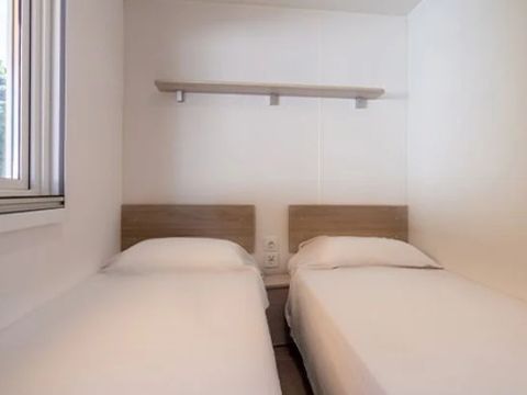 Mobilhome 6 personnes - Mobil-home | Comfort XL | 3 Ch. | 6 Pers. | Terrasse surélevée | Clim.